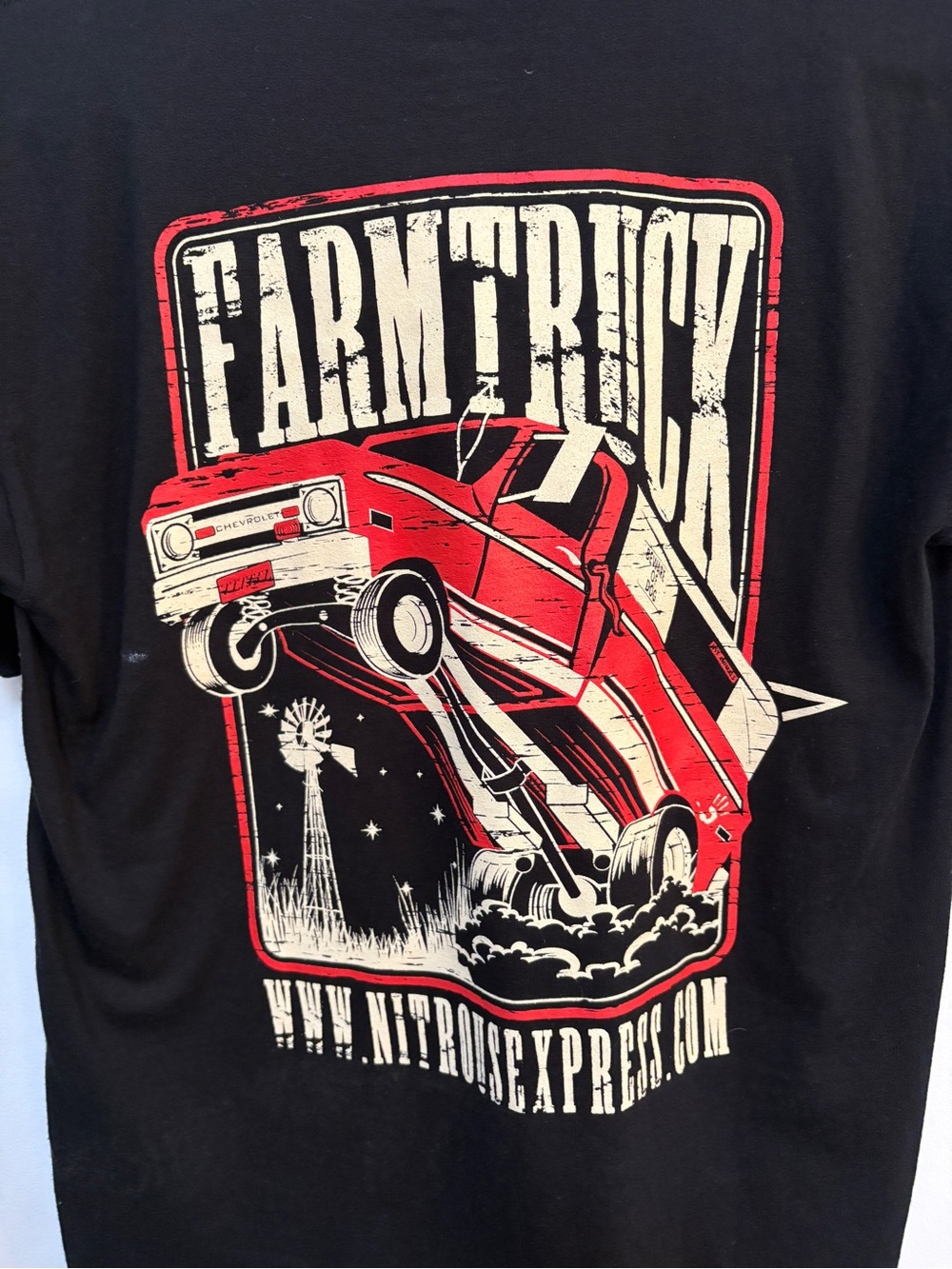 Nitrous Express - Farmtruck T-Shirt- Retired Style NWOT